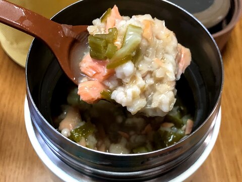 和風・焼き鮭とネギ オートミール 約180kcal